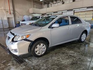 Toyota Corolla BASE 1.8L 4 2010