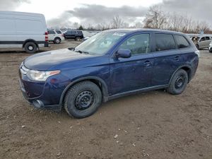Mitsubishi Outlander ES 2.4L 4 2015