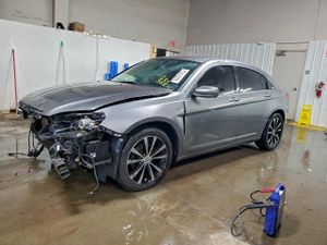 Chrysler 200 TOURING 3.6L 6 2013