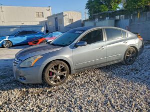 Nissan Altima BASE 2.5L 4 2011