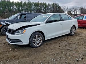 Volkswagen Jetta BASE 2 L 4 2015