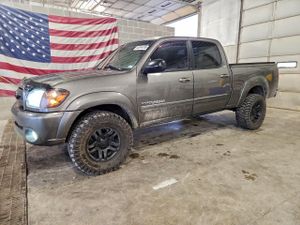 Toyota Tundra DOUBLE CAB SR5 4.7L 8 2006