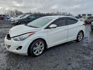 Hyundai Elantra GLS 1.8L 4 2013