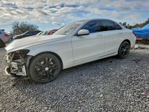 Mercedes-Benz C 300 4MATIC 2.0L 4 2015