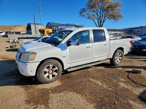 Nissan Titan XE 5.6L 8 2004