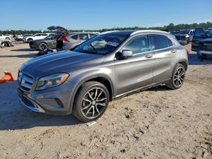 Mercedes-Benz GLA 250 2.0L 4 2015