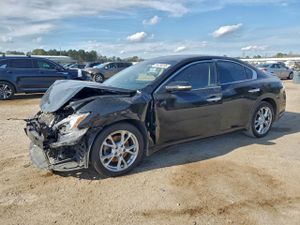 Nissan Maxima S 3.5L 6 2014
