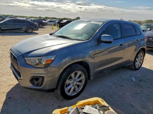 Mitsubishi Outlander ES 2.4L 4 2015