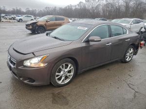 Nissan Maxima S 3.5L 6 2014