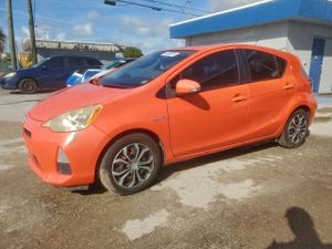 Toyota Prius 1.5L 4 2012