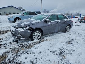 Toyota Camry LE 2.5L 4 2015