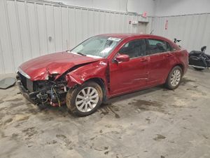 Chrysler 200 TOURING 2.4L 4 2013