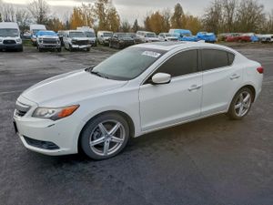 Acura ILX 20 PREMIUM 2.0L 4 2013