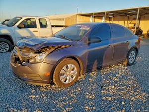 Chevrolet Cruze LS 1.8L 4 2013