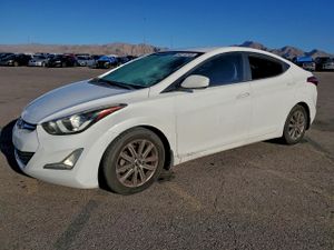 Hyundai Elantra SE 1.8L 4 2014