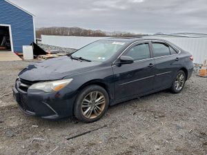 Toyota Camry LE 2.5L 4 2015