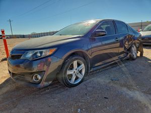 Toyota Camry BASE 2.5L 4 2012