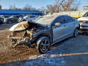 Ford Fusion SE 1.6L 4 2013