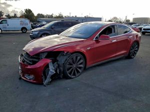 Tesla Model S 2014