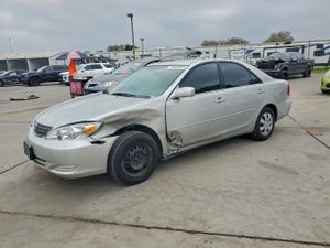 Toyota Camry LE 2.4L 4 2003
