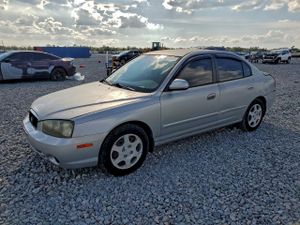 Hyundai Elantra GLS 2.0L 4 2003