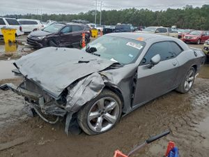 Dodge Challenger R/T 5.7L 8 2011