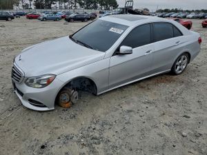 Mercedes-Benz E 350 4MATIC 3.5L 6 2015