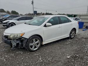 Toyota Camry L 2.5L 4 2013