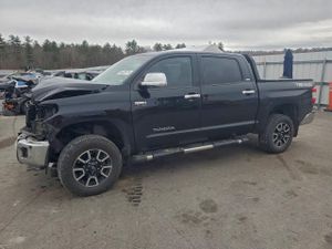 Toyota Tundra CREWMAX SR5 5.7L 8 2015