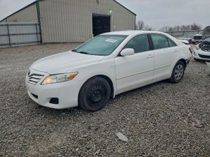 Toyota Camry BASE 2.5L 4 2010