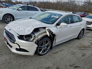 Ford Fusion TITANIUM 2.0L 4 2015