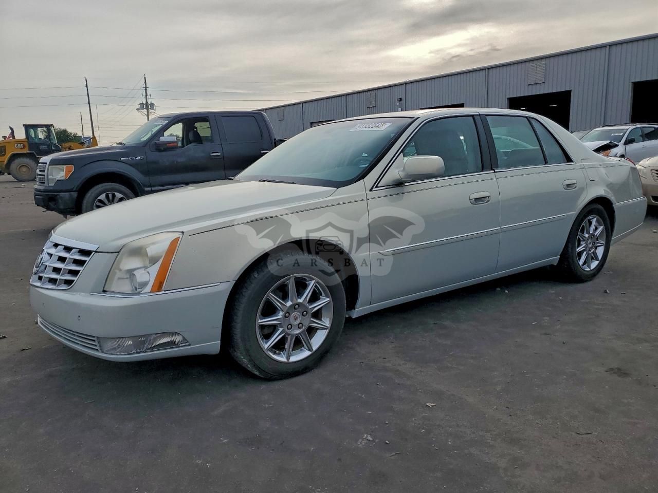 Cadillac DTS LUXURY COLLECTION 4.6L 8 2010
