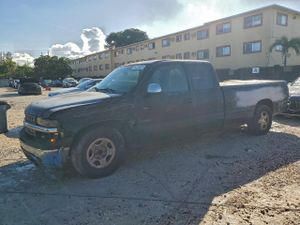 Chevrolet Silverado 1500 C1500 5.3L 8 2000