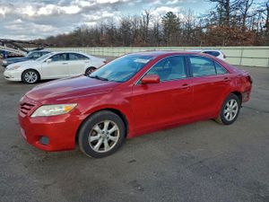 Toyota Camry BASE 2.5L 4 2011