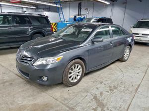 Toyota Camry SE 3.5L 6 2011