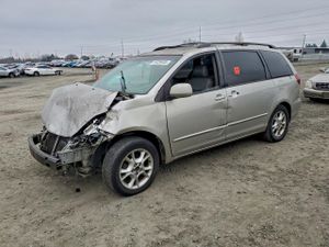 Toyota Sienna XLE 3.3L 6 2005