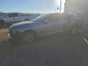 Mazda 3 TOURING 2.0L 4 2014