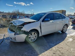Ford Focus SEL 2.0L 4 2011