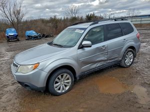 Subaru Forester 2.5X PREMIUM 2.5L 4 2012