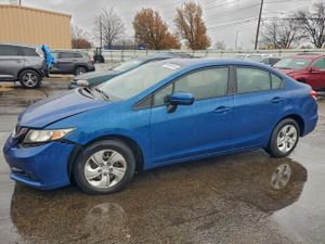 Honda Civic LX 1.8L 4 2015