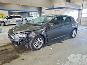 Ford Focus SE 2.0L 4 2015