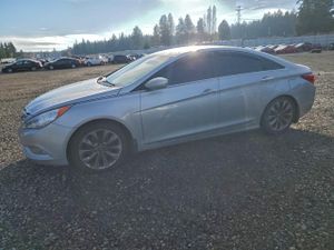 Hyundai Sonata SE 2.4L 4 2011