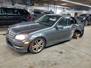 Mercedes-Benz C 300 4MATIC 3.0L 6 2012