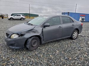 Toyota Corolla BASE 1.8L 4 2010