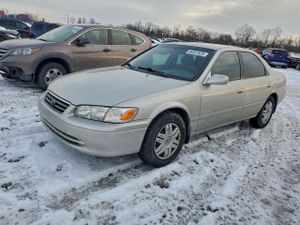 Toyota Camry LE 3.0L 6 2001