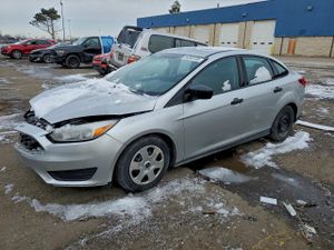 Ford Focus S 2.0L 4 2016