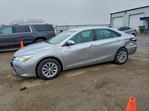 Toyota Camry LE 2.5L 4 2015
