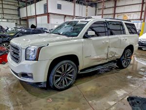 GMC Yukon SLT 5.3L 8 2015