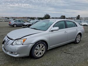 Toyota Avalon XL 3.5L 6 2010