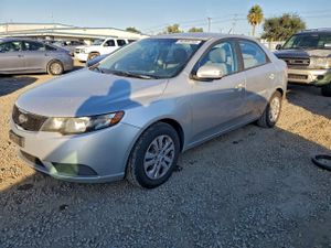 Kia Cerato / Forte / K3 EX 2.0L 4 2010
